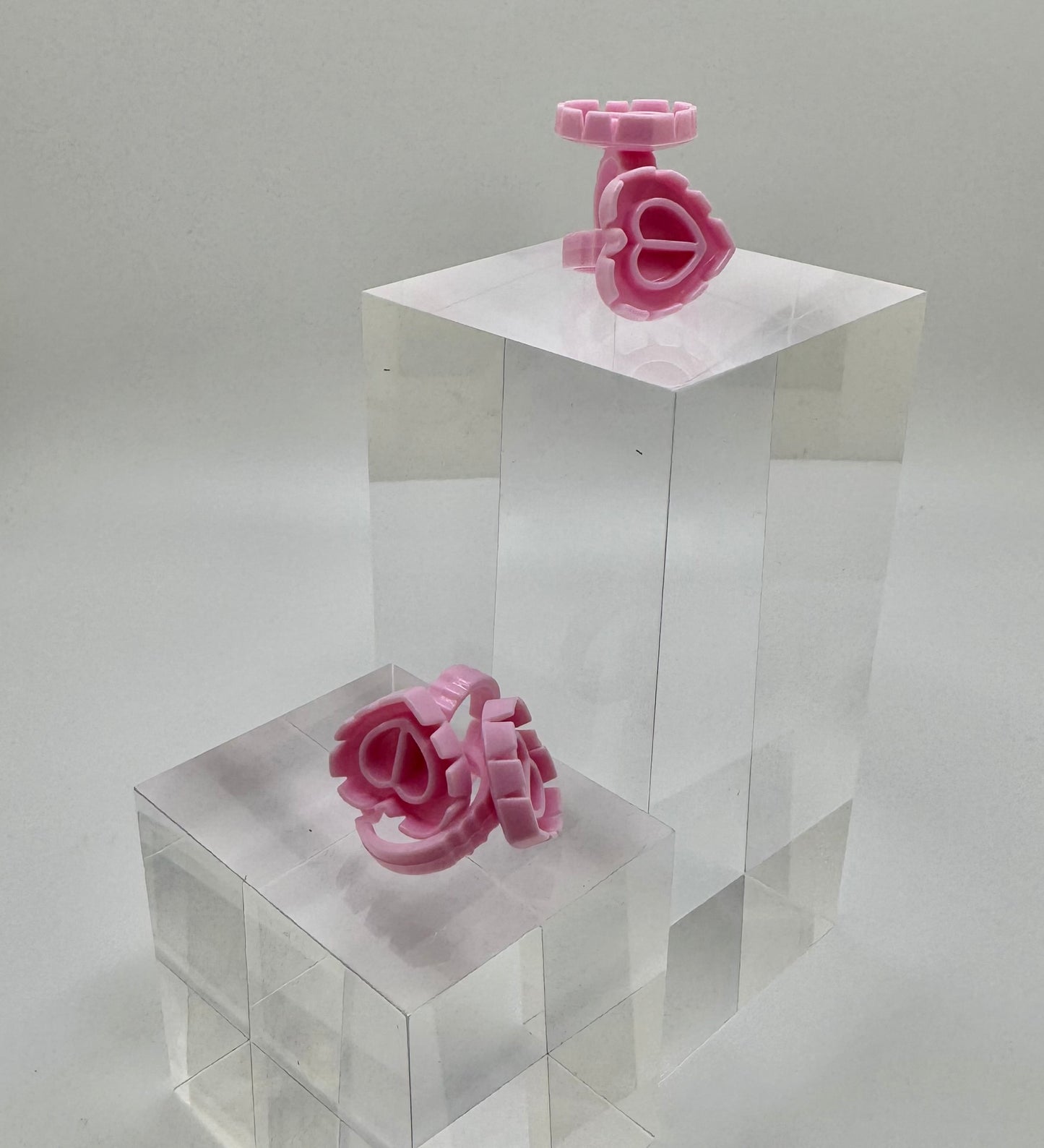 Glue rings
