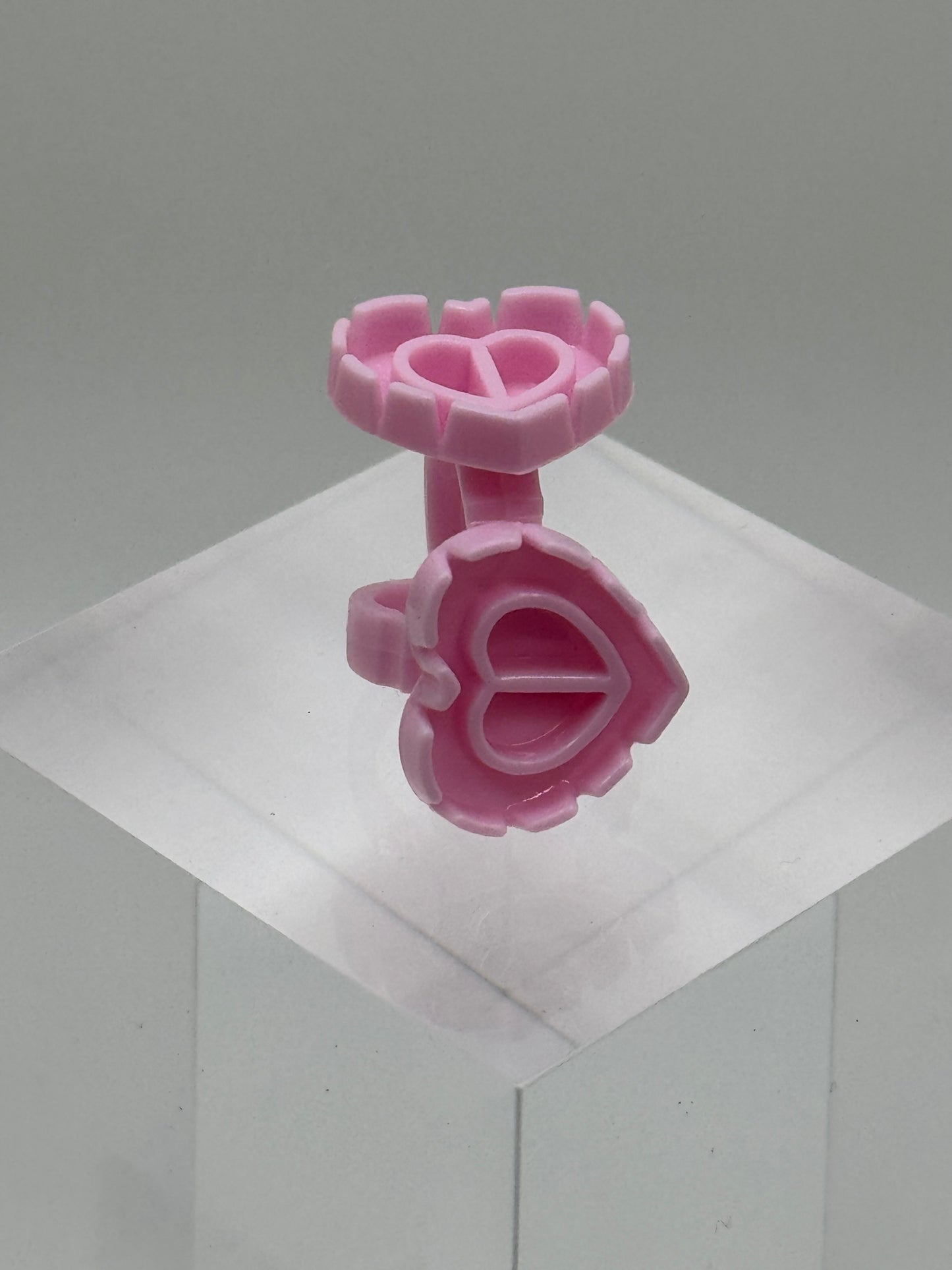 Glue rings